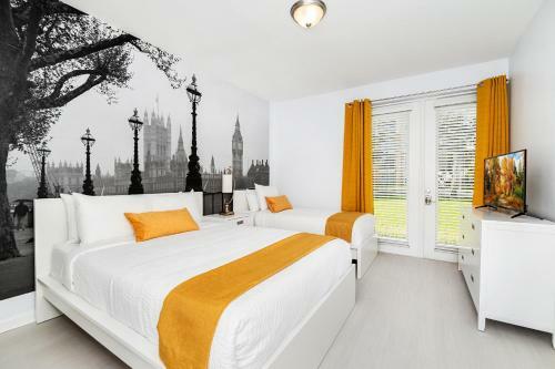 Updated Vista Cay Townhome, 10 Min From Universal