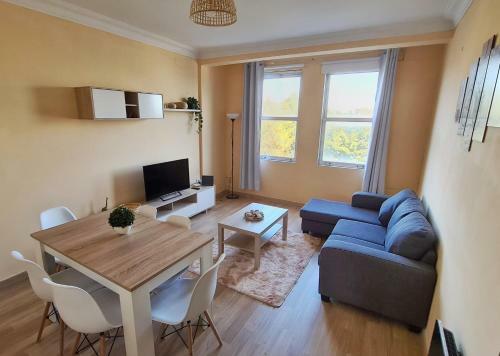 Apartamento Piso C�ntrico Ferrol ( 2� Planta )
