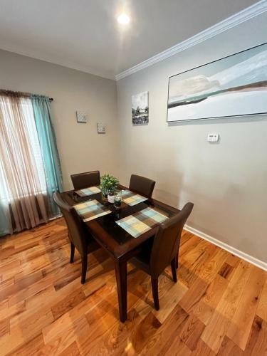 Quiet Unit 2 Atlanta Beautiful Private Bedroom 1 Private Bathroom