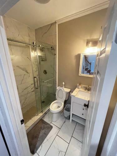 Atlanta Unit 2 Best Kept Secret Private Room 3 Private Bathroom