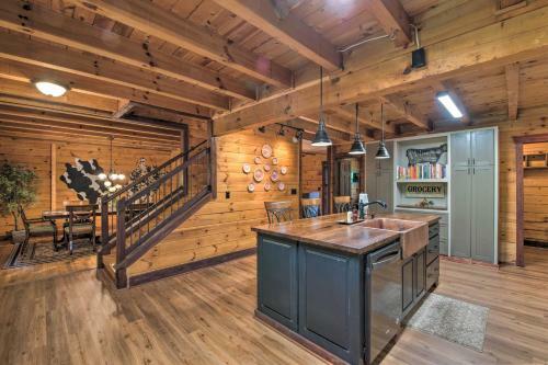 Rural Dallas Gem With Hot Tub, Sauna And Fire Pit