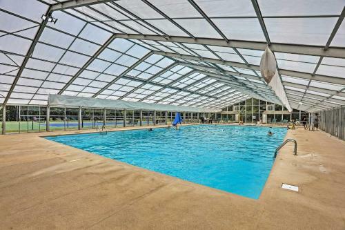 Peaceful Ellijay Cabin With Grill, Resort Pool!
