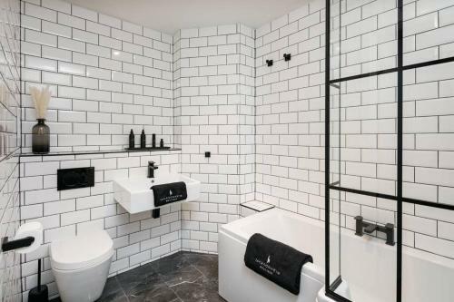Manchester Warehouse Apartment By Jacksonheim Residences