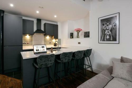 Manchester Warehouse Apartment By Jacksonheim Residences