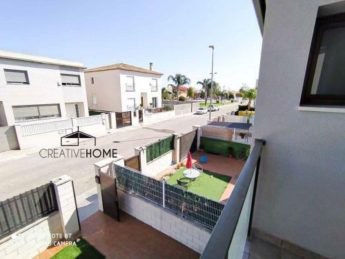 Agradable Casa Pareada En Miramar, Cerca Del Mar