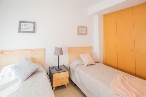 Agradable Casa Pareada En Miramar, Cerca Del Mar