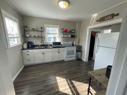 3 Bedroom House With Lake Pepin Views With Access To Shared Pool