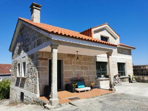 Gran Villa A 600 Metros De La Playa De Lim�ns