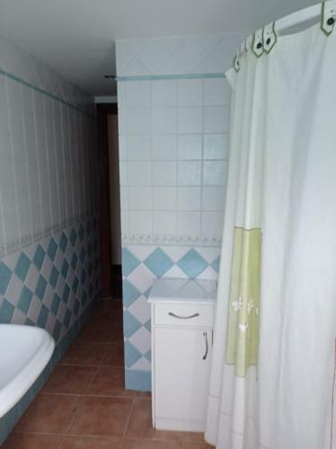 Casa En Casco Urbano De Riogordo