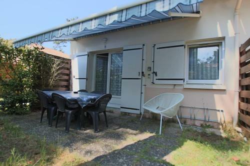 Duplex In Ronce Les Bains Near The Sea