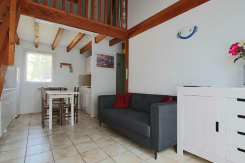 Duplex In Ronce Les Bains Near The Sea
