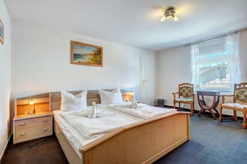 Hotel Pension Zur Klause, Ferienzimmer 6