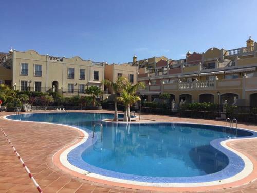 Apartamento Villa In Front Of Swimming Pool