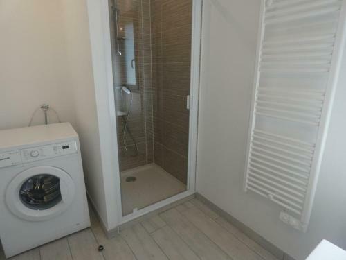 G�te L�on, 3 Pi�ces, 4 Personnes - Fr-1-360-715