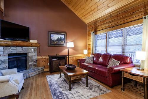 Big Bear Cabin Hot Tub Community Amenities
