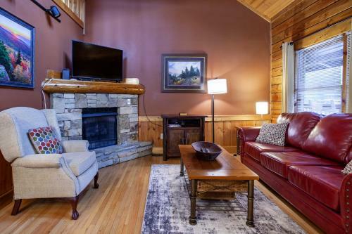 Big Bear Cabin Hot Tub Community Amenities