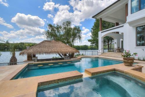The Above Casa Paradiso On Lake Austin