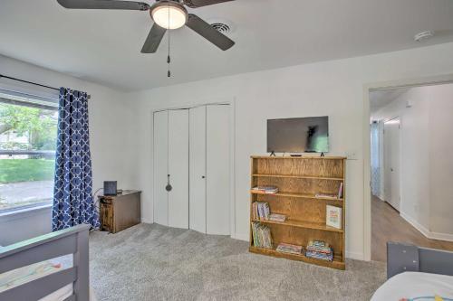 Spacious Brenham Home With Game Room And Fire Pit