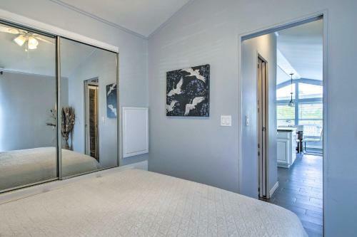 Cozy Port Isabel Home With Golfing On-site!