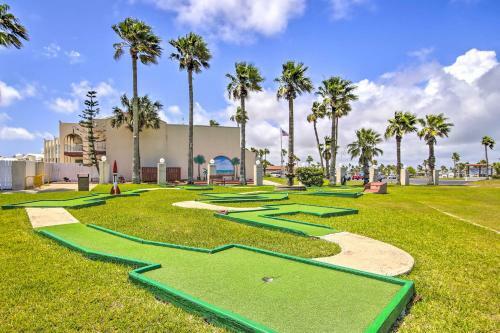 Cozy Port Isabel Home With Golfing On-site!