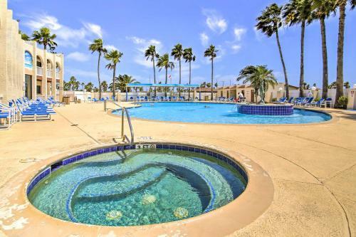 Cozy Port Isabel Home With Golfing On-site!