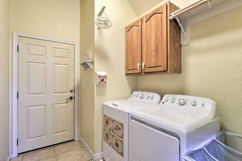 Family-friendly Woodway Home With Private Yard!