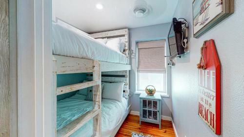 Villa Tc304 Cool And Roomy Townhome Close To Beach, Shared Pool