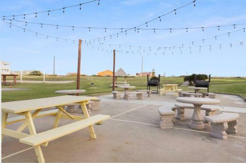 Apartamento Ir117 1st Floor Condo, 3 Bedroom, Shared Pools, Boardwalks