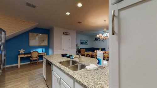 Villa Bc502 Beautifully Decorated Townhome, Heated Pool, Garage Access