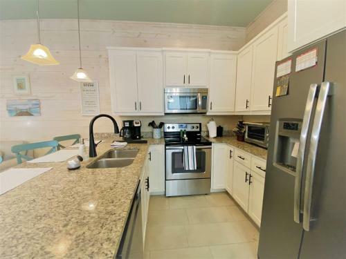 Sea Of Tranquility Townhouse