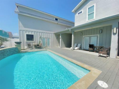 Sea Of Tranquility Townhouse