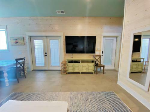 Sea Of Tranquility Townhouse
