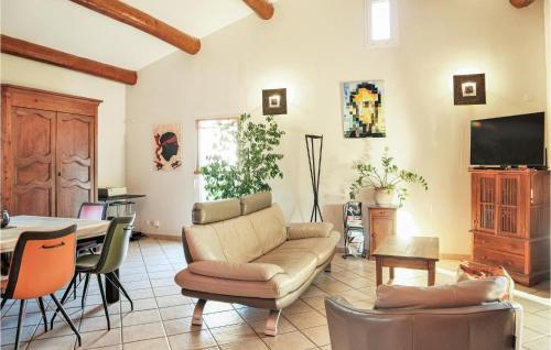 Beautiful Home In Mont�limar With 3 Bedrooms