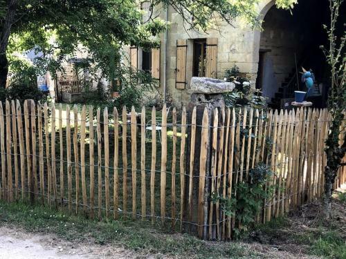 Charmant Gite Ind�pendant, Entour� De Nature.