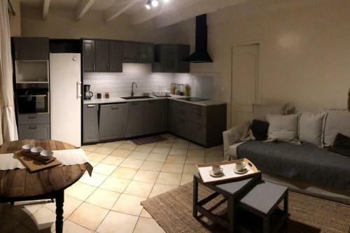 Charmant Gite Ind�pendant, Entour� De Nature.