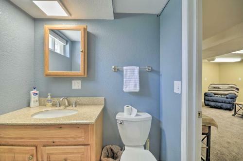 Cozy Sheridan Abode Near Parks And Restaurants!
