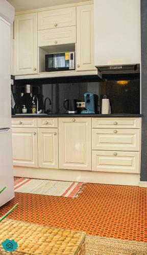Apartamento Paisible 2 Pi�ces & Terrasse � 2 Pas De La Plage !