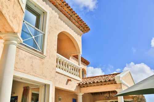 Villa Horizon Bleu F�r 8 Pers., Luxuri�s, Pool