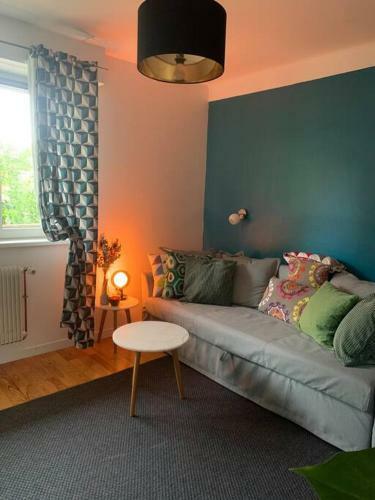 Apartamento Appart Ensoleill� Avec Balcon, Proche Parlement