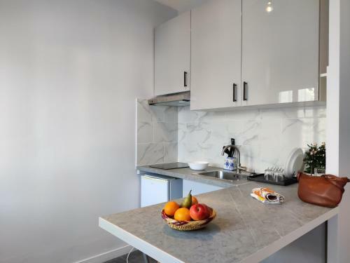 Apartamento Studio �quip�, Grande Terrasse, � C�t� De La Gare