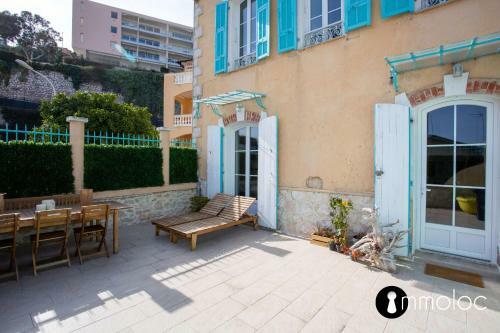 Air-conditioned House With Sea View
