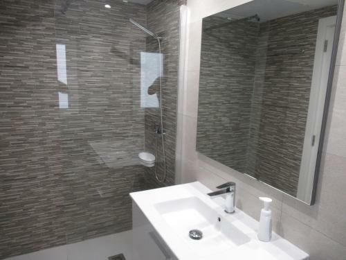 La Rosita Sun Apartments, By Comfortable Luxury