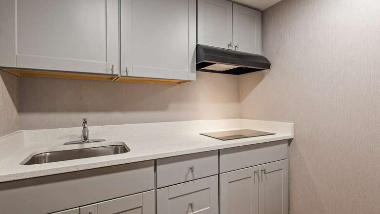 Best Western Plus Wynwood Hotel & Suites
