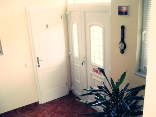Hostal Term�l Panzi�