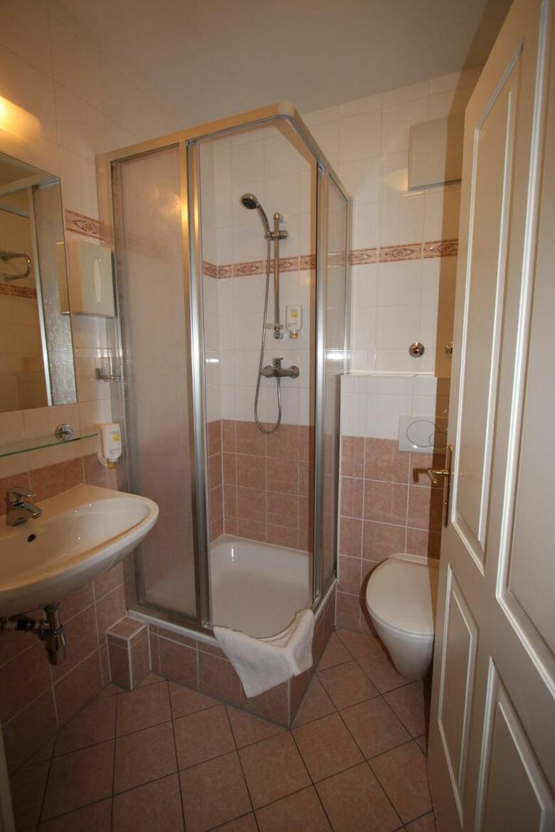 Suite Hotel 900 M Zur Oper