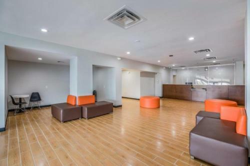Oyo Hotel Orlando Airport