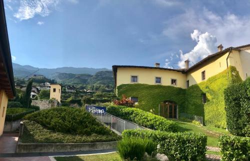Hostal Relais Palazzo Lodron