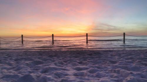 203 Beach Place Condos
