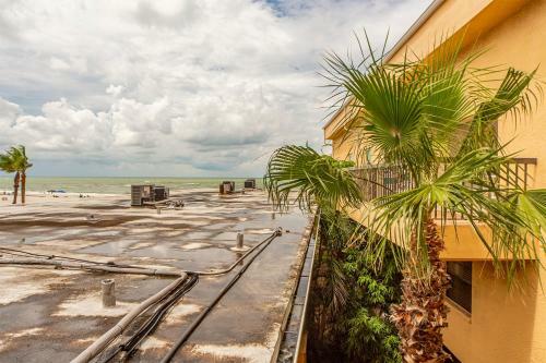 335 Surf Song Resort