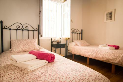 Villa In Center Fuengirola With Pool And Close Beach